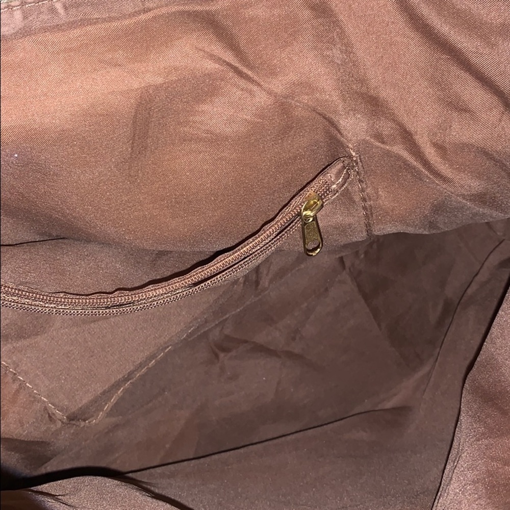 Purse - Picture 3 of 3